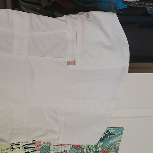 White Code Happy Scrub Top - Picture 4 of 8